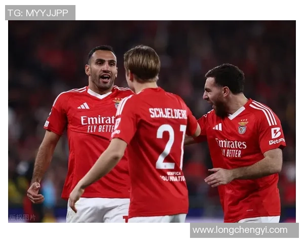 意甲精彩对决曼联与巴萨握手言和神奇扑救引发全场热议