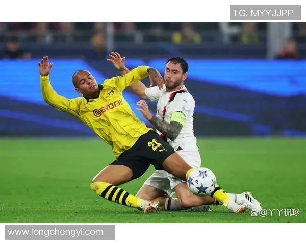 国米与多特蒙德友谊赛激战四三红牌事件引发全场热议与战术分析